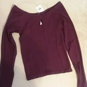 NWT  Hollister top